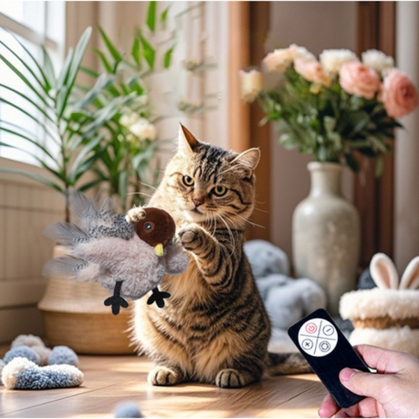Cat Toy Flapping Wings And Making Sound Sparrow - Interactive Relaxation