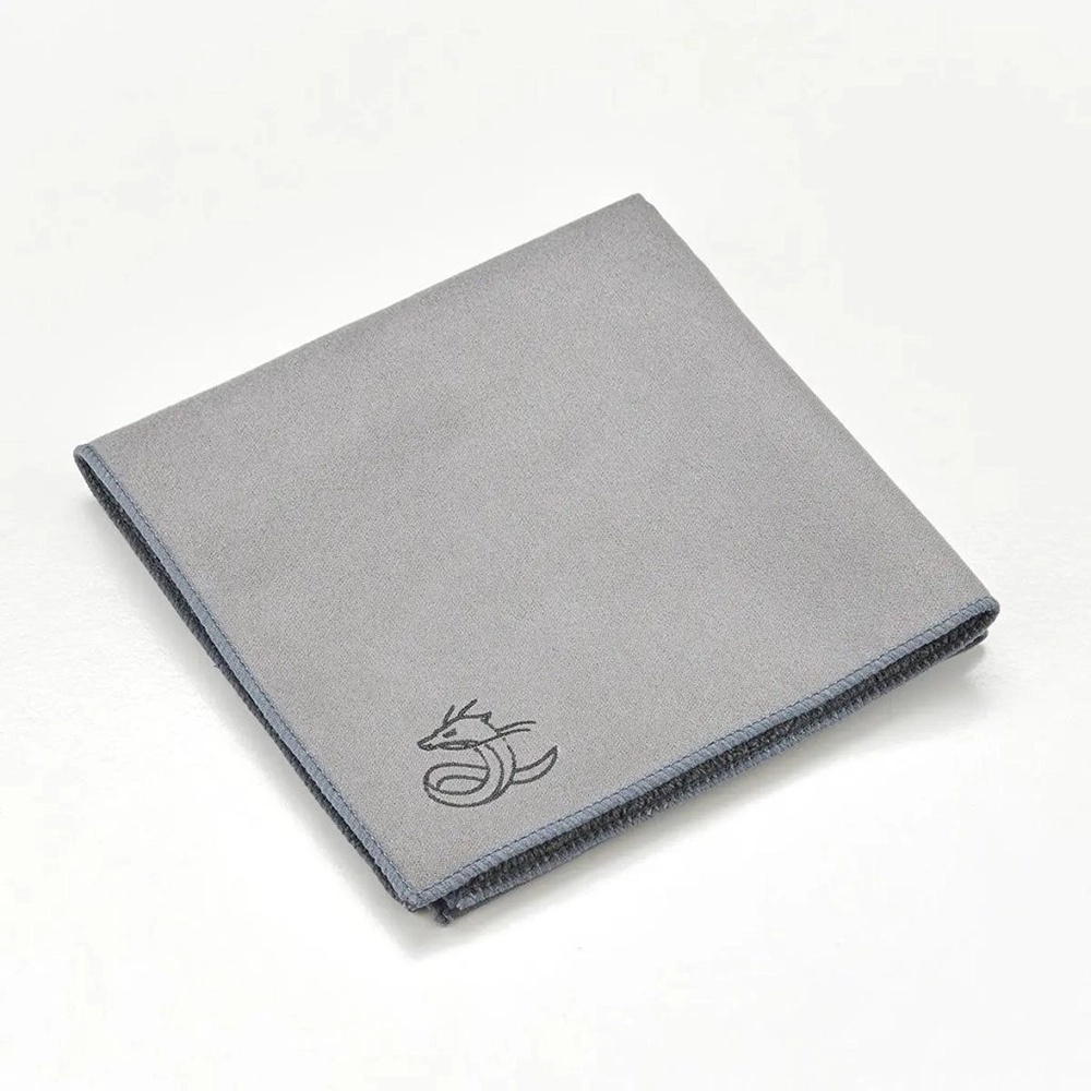 Chihiros Tank Cleaning Cloth 30×30cm – Double-Sided Aquarium Microfiber Cloth - Image 1
